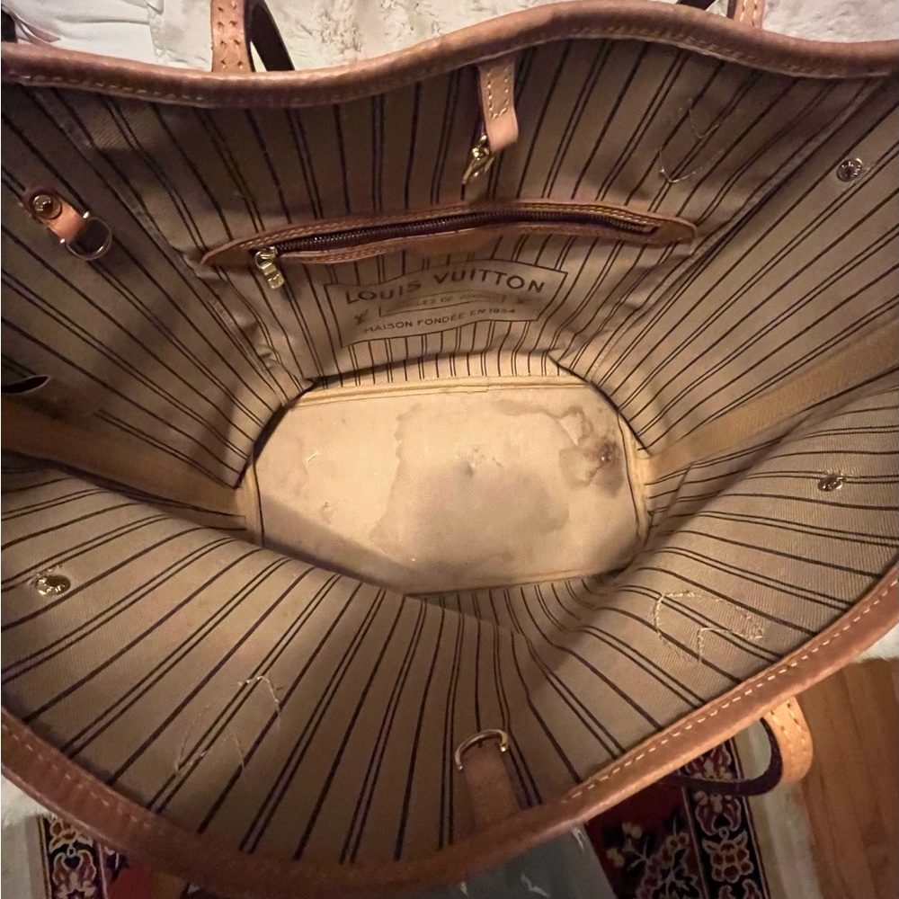 Pre-owned Louis Vuitton Neverfull MM - good condition - Picture 9 of 11